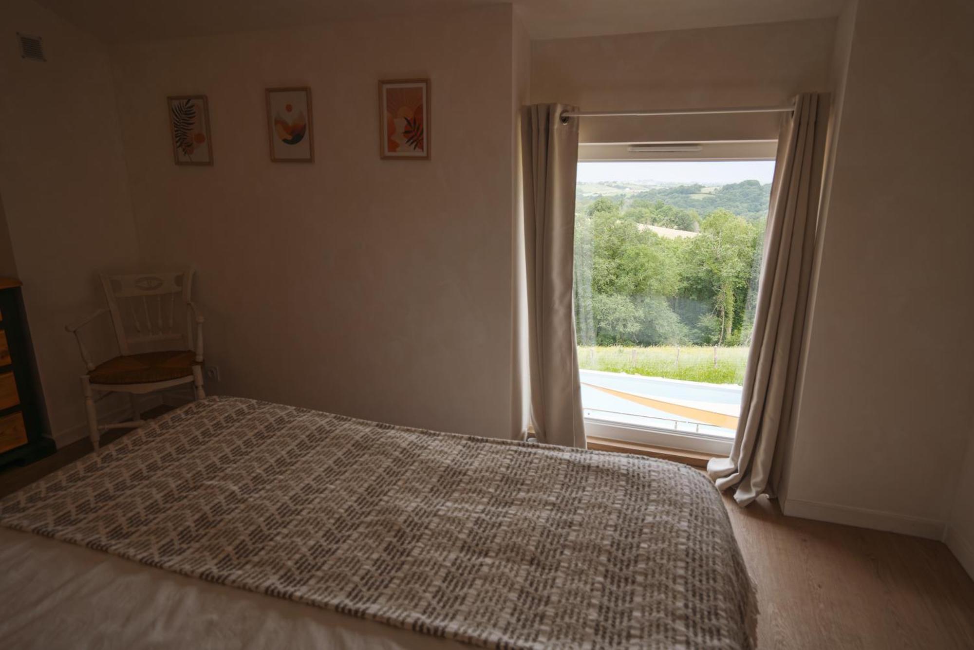 Bed & Breakfast Perbos 1556 La Bastide-Clairence Kültér fotó